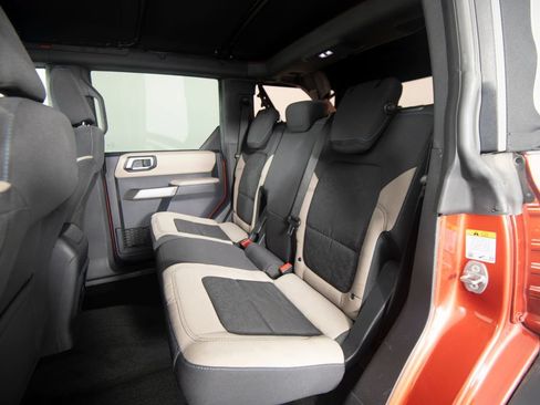 Used 2022 Ford Bronco Wildtrak AWD/4WD image 30
