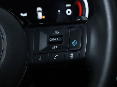 Certified 2021 Nissan Rogue Platinum image 27