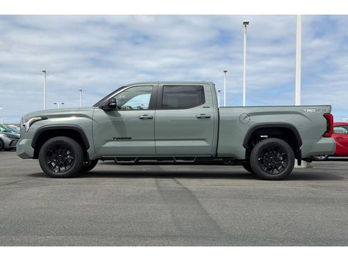New 2026 Toyota Tundra Limited AWD/4WD image 7