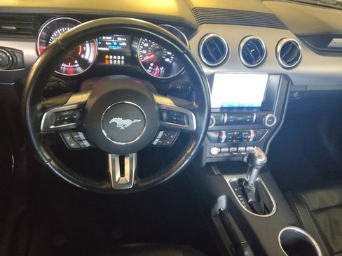 Used 2022 Ford Mustang Premium RWD image 22
