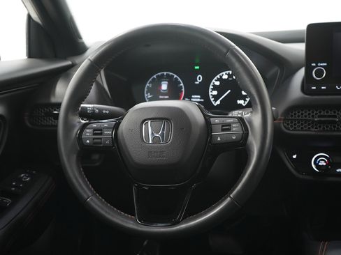 Used 2024 Honda HR-V Sport image 16