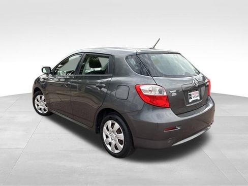 Used 2009 Toyota Matrix w/ PWR Pkg FWD image 6