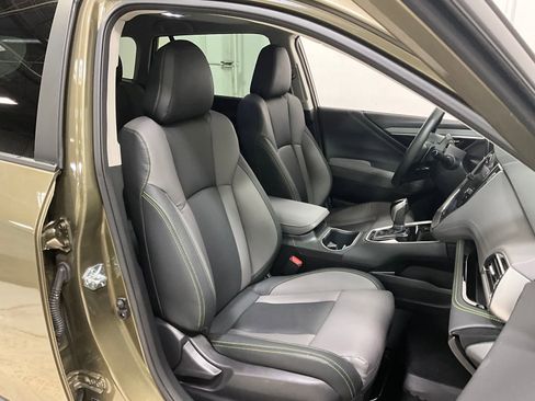 Used 2025 Subaru Outback Onyx Edition AWD/4WD image 8