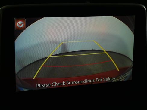 Used 2016 MAZDA MAZDA3 i Touring FWD image 33