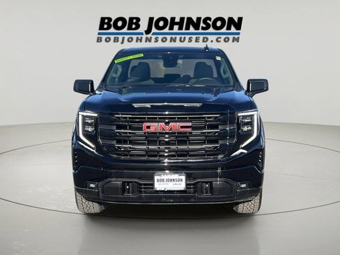 New 2025 GMC Sierra 1500 Elevation image 8