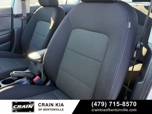 Used 2018 Kia Forte LX image 23