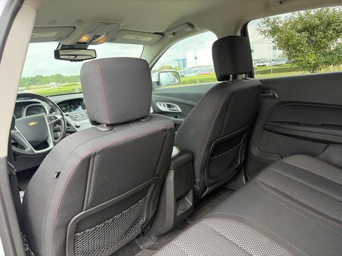Used 2017 Chevrolet Equinox LT w/ Convenience Package FWD image 35