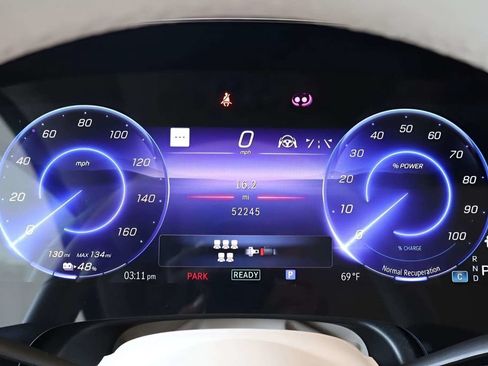 Used 2023 Mercedes-Benz EQS 580 4MATIC SUV image 19