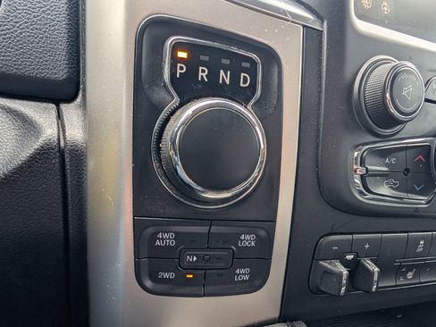 Used 2017 RAM 1500 Big Horn image 12