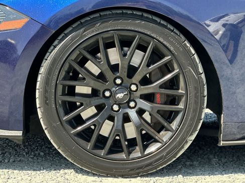 Used 2018 Ford Mustang GT w/ GT Performance Package RWD image 12