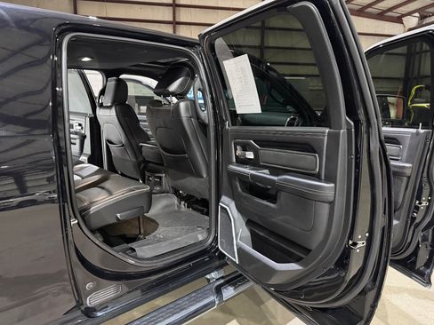 Used 2023 RAM 2500 Laramie w/ Night Edition AWD/4WD image 21