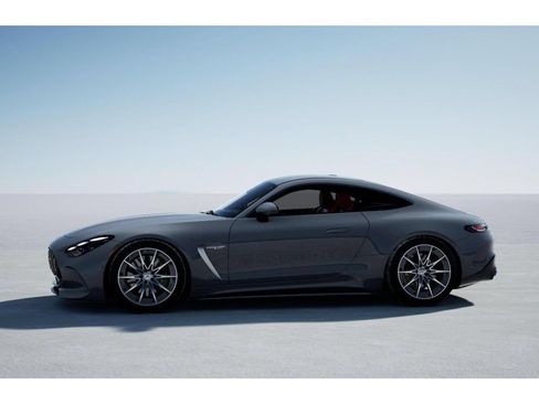 Used 2025 Mercedes-Benz AMG GT 63 image 35