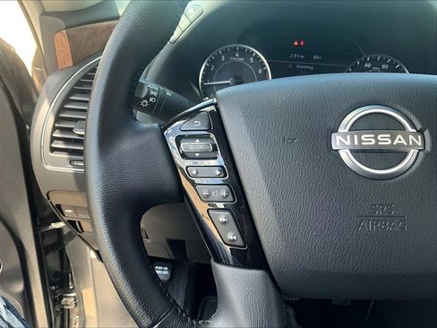 Used 2024 Nissan Armada SL w/ Captain's Chairs Package AWD/4WD image 13
