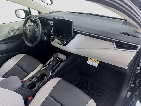 Used 2026 Toyota Corolla LE image 25