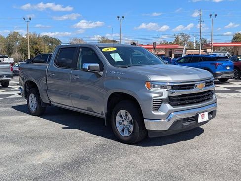 Used 2025 Chevrolet Silverado 1500 LT image 7
