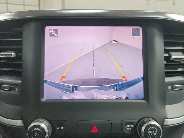 Used 2020 RAM 1500 Big Horn RWD image 15