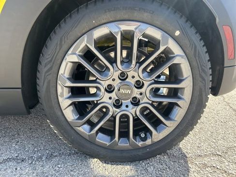 New 2026 MINI Cooper S image 11