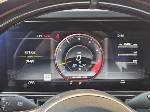 Used 2024 Mercedes-Benz G 63 AMG AMG G 63 image 17