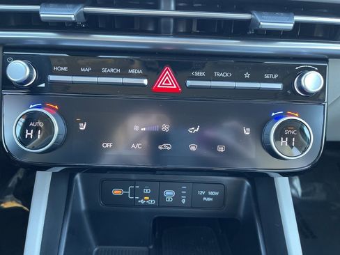 Used 2025 Hyundai Tucson SEL image 23