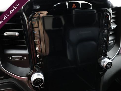 Used 2023 RAM 1500 Laramie image 31