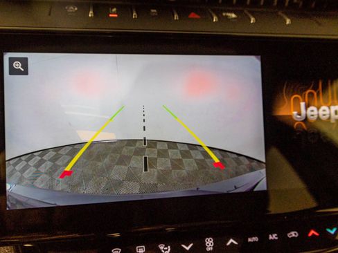 New 2026 Jeep Grand Cherokee Limited image 8