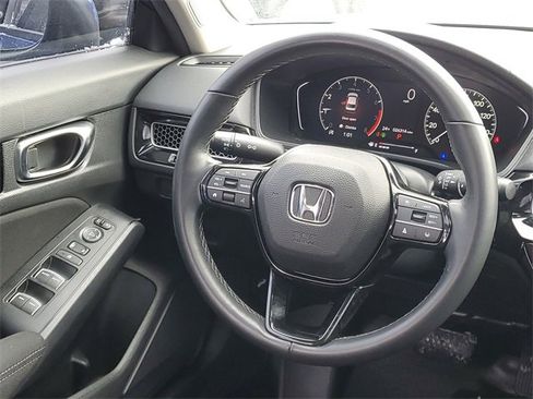 Used 2022 Honda Civic EX image 10