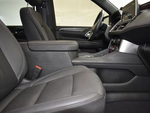 Used 2022 Chevrolet Tahoe Z71 w/ Off-Road Capability Package image 25