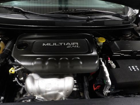 Used 2015 Chrysler 200 C w/ Navigation & Sound Group I FWD image 20