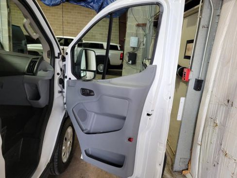 Used 2016 Ford Transit 350 XLT image 35