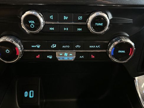 Used 2023 Ford F150 XLT w/ Equipment Group 302A High AWD/4WD image 17