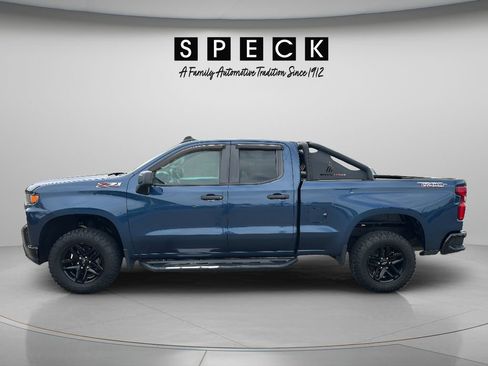 Used 2019 Chevrolet Silverado 1500 Custom Trail Boss AWD/4WD image 2
