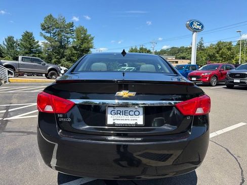 Used 2018 Chevrolet Impala LT w/ Sunroof and Spoiler Package FWD image 4