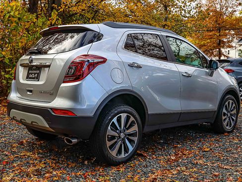 Used 2022 Buick Encore Preferred image 6