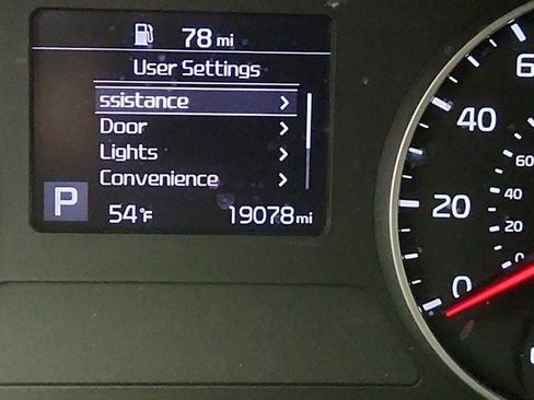 Used 2023 Kia Seltos LX image 15