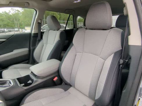 Certified 2025 Subaru Outback Premium AWD/4WD image 17