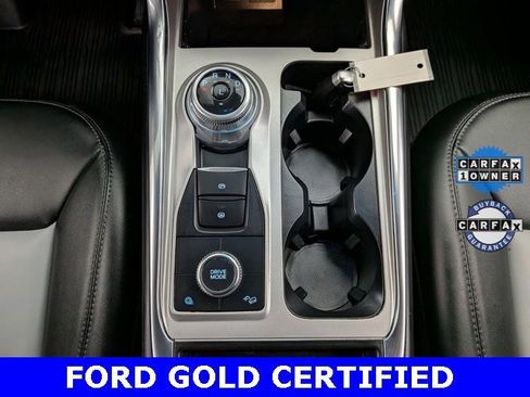 Certified 2022 Ford Explorer XLT w/ Equipment Group 202A image 33