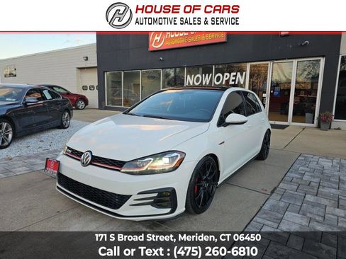 Used 2018 Volkswagen GTI SE image 8