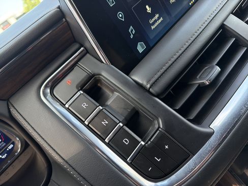 Used 2023 Chevrolet Tahoe High Country image 25