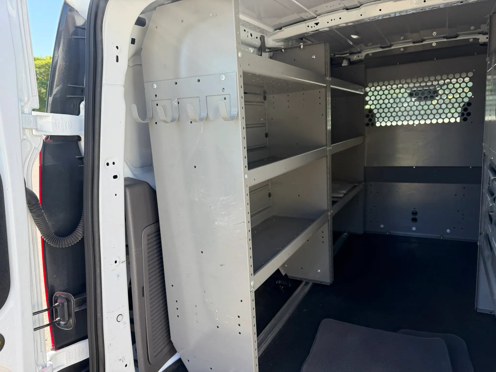 Used 2019 Ford Transit Connect XL FWD image 13