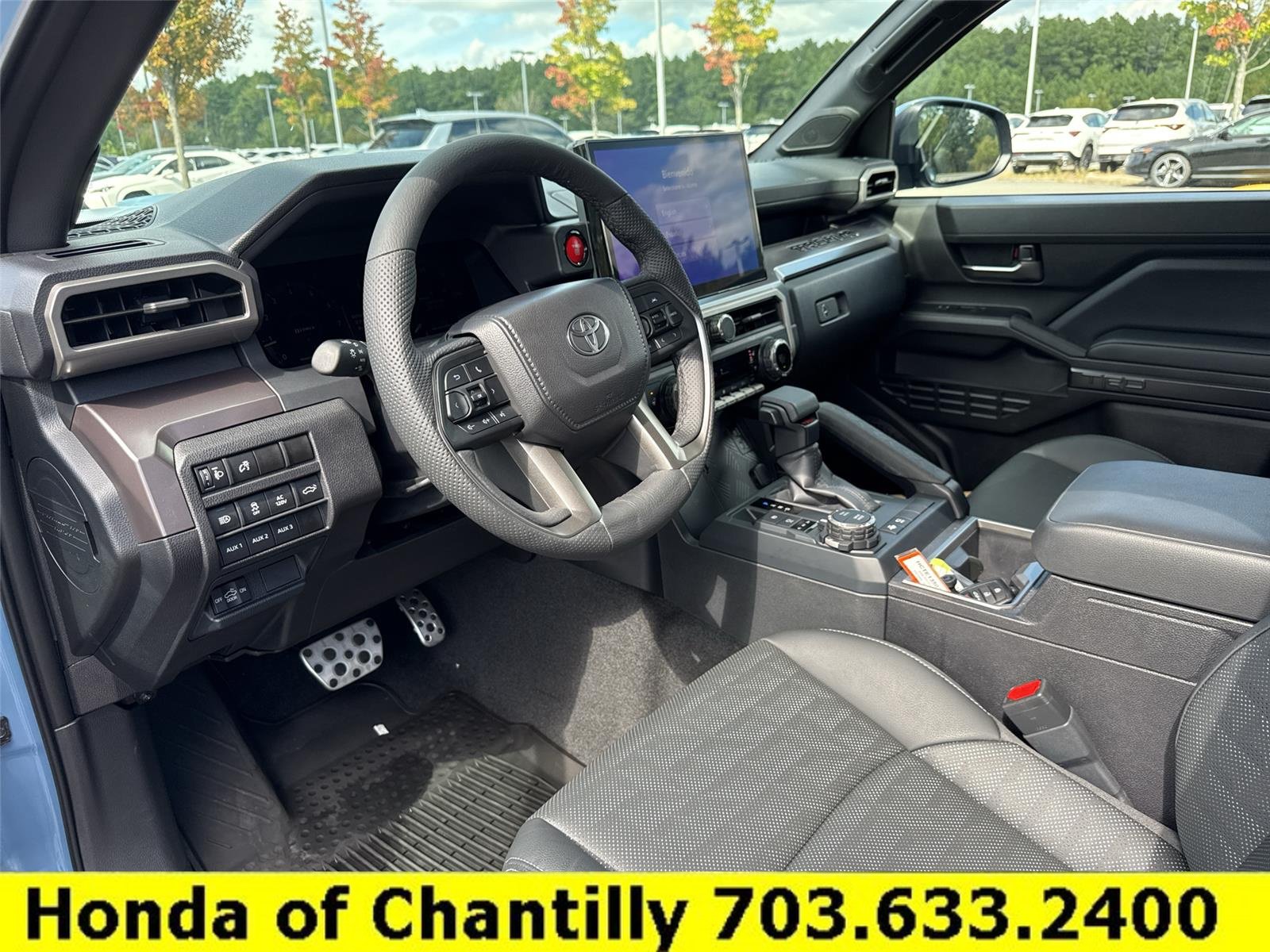 Used 2026 Toyota Tacoma TRD Sport w/ TRD Sport Premium Package AWD/4WD image 17