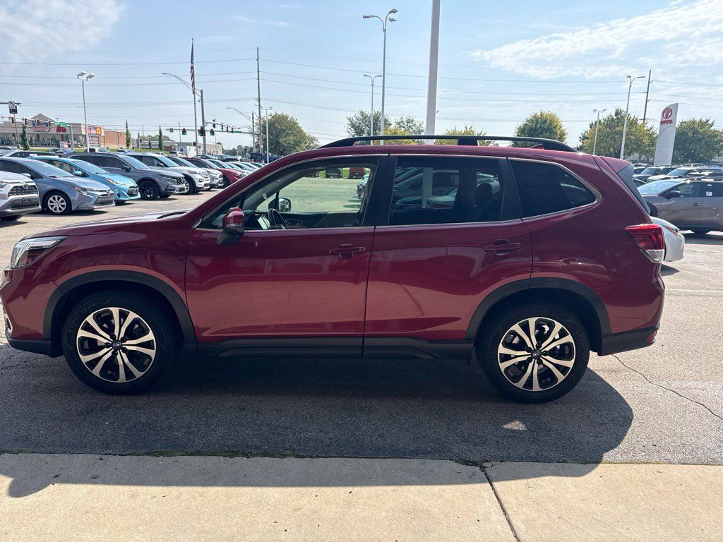 Used 2021 Subaru Forester Limited AWD/4WD image 9