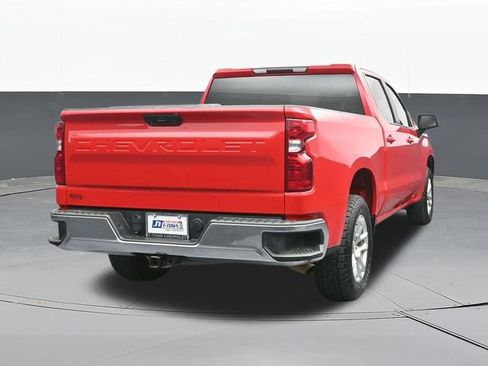 Used 2023 Chevrolet Silverado 1500 LT AWD/4WD image 12