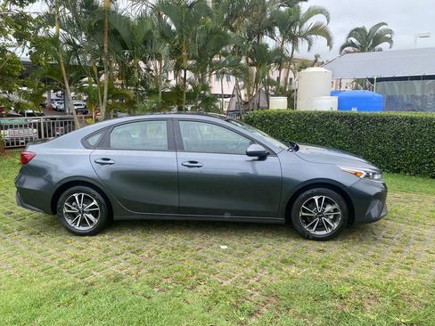 Used 2023 Kia Forte LXS image 8