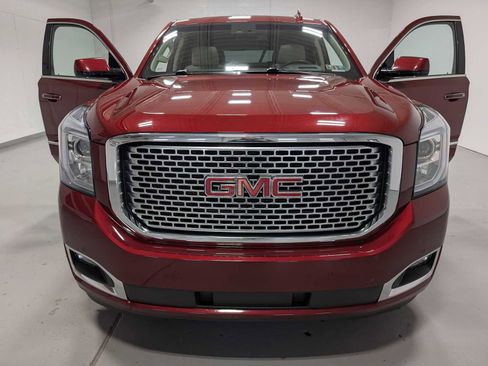 Certified 2017 GMC Yukon Denali image 16