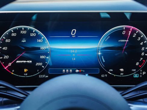 New 2025 Mercedes-Benz GLC 63 AMG S image 24