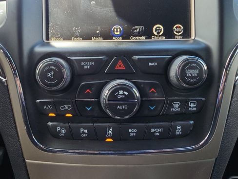 Used 2017 Jeep Grand Cherokee Overland w/ Jeep Active Safety Group AWD/4WD image 20