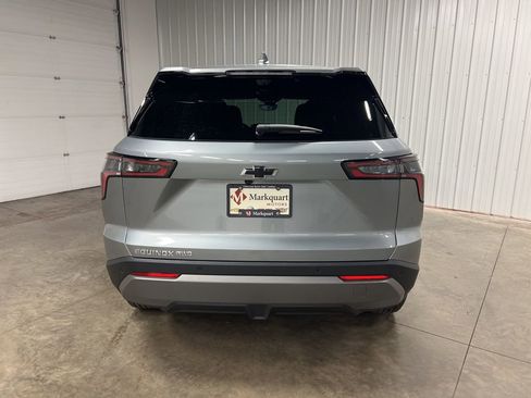 New 2026 Chevrolet Equinox LT image 5