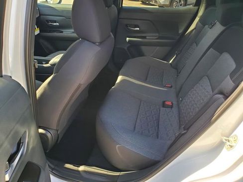 Certified 2025 Nissan Kicks SV image 11