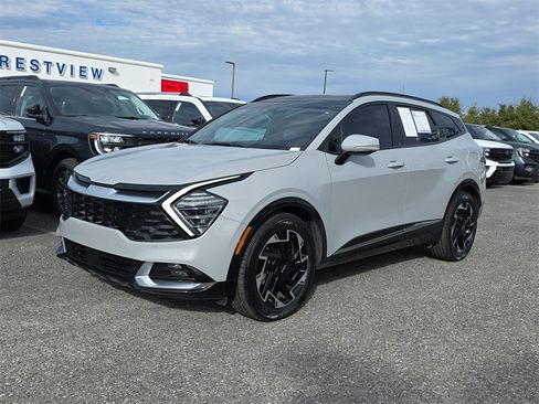 Used 2023 Kia Sportage SX image 9