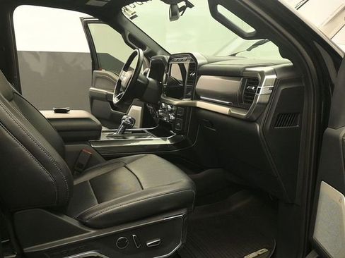 Used 2022 Ford F150 Lariat w/ Equipment Group 502A High image 16